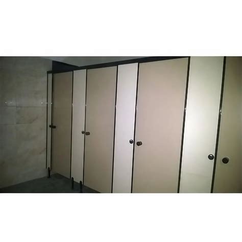 Stainless Steel T Line Toilet Partition For Industrial Commercial At