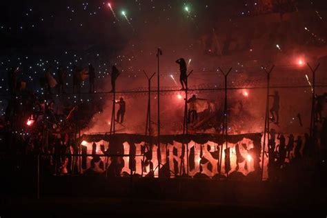 Los hinchas le tributaron a Newells un banderazo colosal antes del clásico