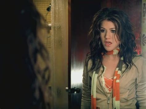 Miss Independent [Offical Video] - Kelly Clarkson Image (20765796) - Fanpop