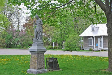 Monument Ahuntsic Boulevard Gouin Est Ahuntsic C Flickr