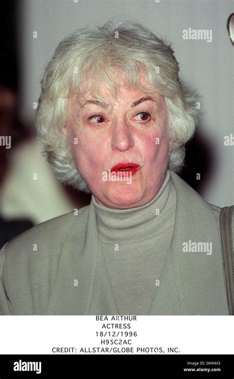 Bea Arthur Hi Res Stock Photography And Images Alamy