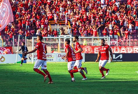 Mateus Silva Recebe Terceiro Cart O Amarelo E Desfalca O Sergipe Contra