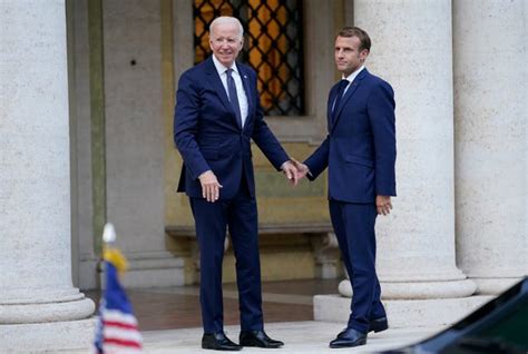 Biden Tells Macron Us Clumsy In Handling Nuclear Submarine Deal