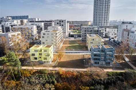 A Lyon Comment Le Quartier De La Duch Re Est Pass Dune Cit Hlm