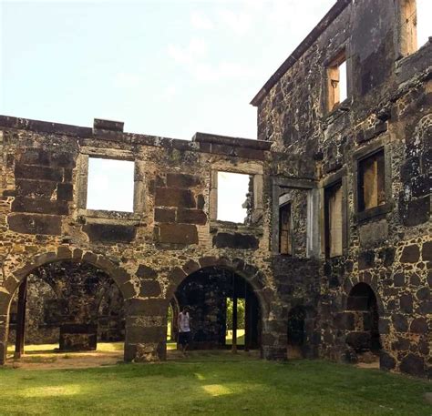 Castelo Garcia D Ávila Praia do Forte história e como visitar