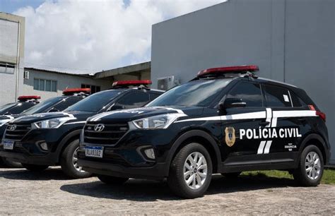 Homem é preso por tentar matar e colocar fogo na esposa e nos filhos