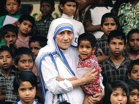 Remembering Mother Teresa on her 110th birth anniversary - Daily Times