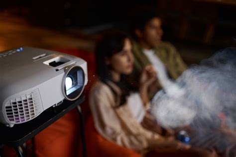 4K Home Cinema Projector Fulfillment – 3PL eCommerce Fulfillment | Speed Commerce