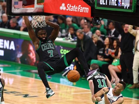 Celtics Beat Mavericks Take Lead In Nba Finals Toronto Sun