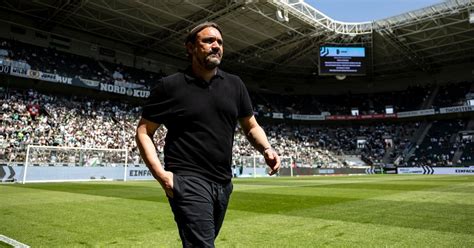 Leeds United News As Daniel Farke Emerges As Leading