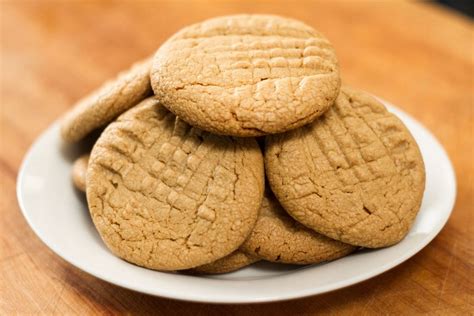 Recette de Biscuits au beurre darachides à 3 ingrédients selon Bob le