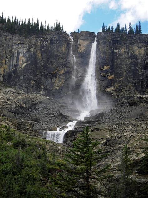 Hiking The Iceline Trail In Yoho National Park Canadian Rockies