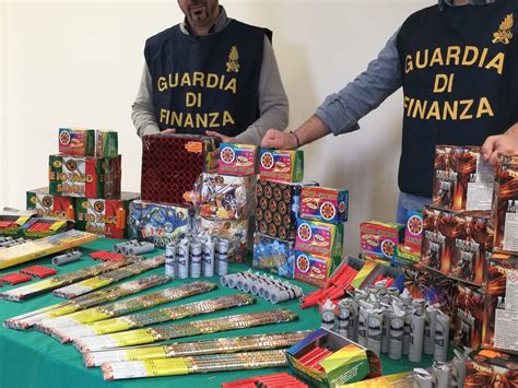 I Botti Illegali Sequestrate Oltre Tonnellate Fuochi Dartificio