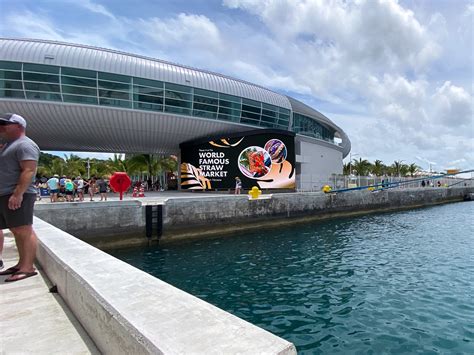 Nassau Cruise Port Unveils Large Format Led Screens Among Major Renovations