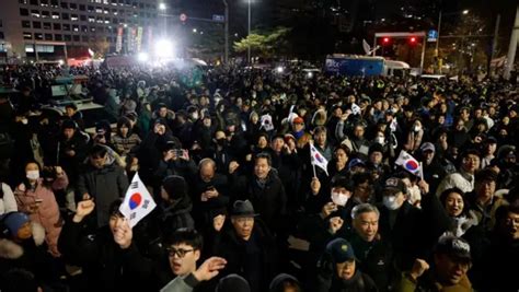 尹大統領の弾劾訴追案、韓国国会で発議 今後どう進められるのか Bbcニュース