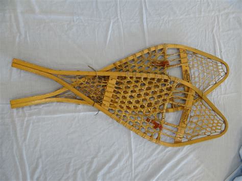 Torpedo Snowshoes Wood And Rawhide 14x42b Made In Canada