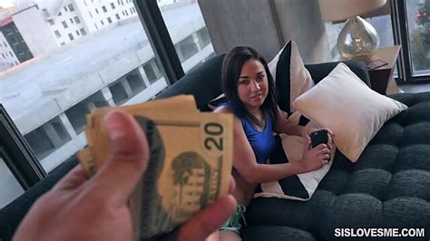 Close Up Porn Videos Pussies Fucked Up Close At Anysex Page