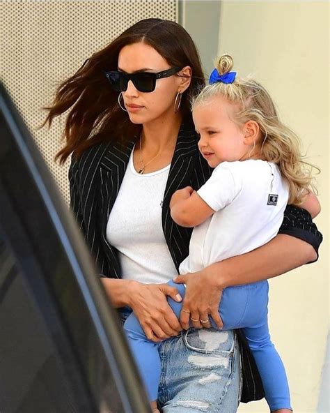 Irina Shayk Spotted With Daughter Lea In Nyc July 1 2019 Irina Shayk Daughter Nyc