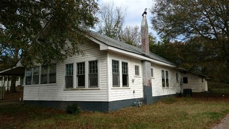 111 Morton St Shelby Nc 28152 House Rental In Shelby Nc