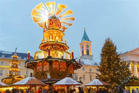 Karlsruher Christkindlesmarkt 2023 Öffnungszeiten