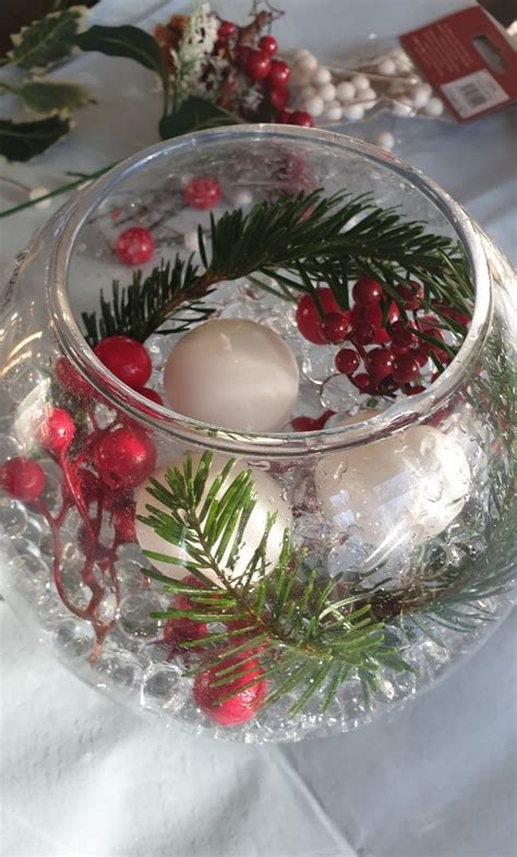 DIY Christmas Centerpiece Candle Vase-A Simple Festive Project For Any Space