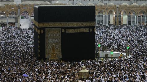 Inside The Kaaba The Centre Of Islams Most Sacred Place Of Worship