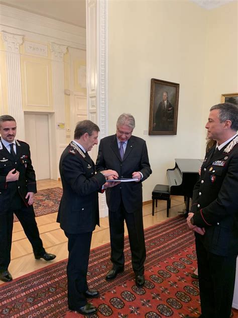 Carabinieri Tpc Restituiscono All Ambasciata Austriaca Antico