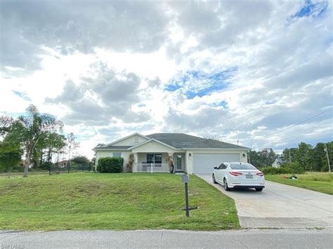 3002 Sara Ave S Lehigh Acres Fl 33976 ®