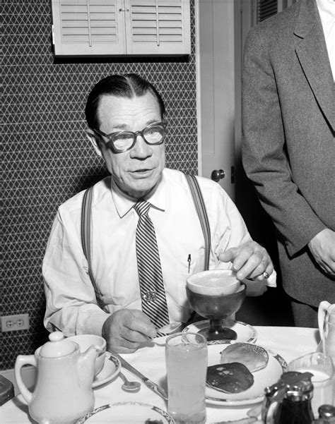 Actor Joe E Brown Having Breakfast At The Roosevelt Hotel In Jacksonville 1958 Florida