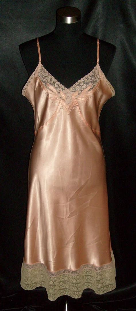 Vintage Nos Sweet Kayser Satin Full Slip 36 Pink Girl Vintage Lingerie