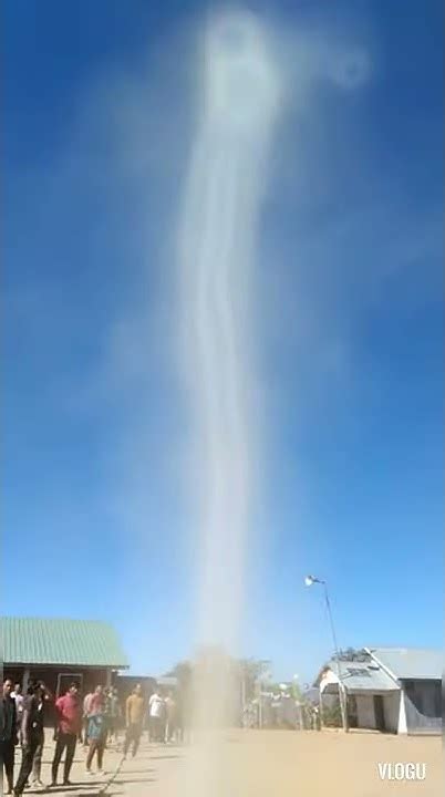 Amazing Cyclones Whirlwind Twisters Funnel Shape Waterspouts Landspouts Spiral Rope