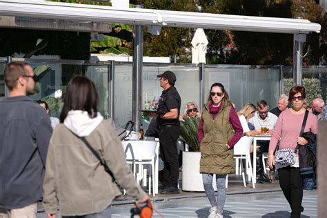 Empleo Y Paro En Abril En Alicante La Provincia Cierra Abril Con La