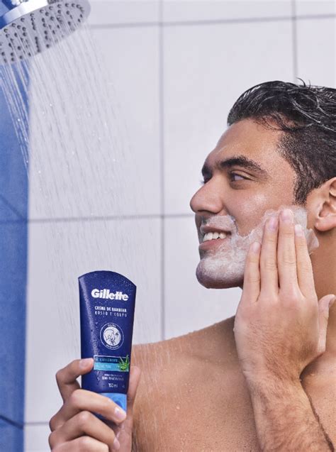 Creme De Barbear Gillette Rosto E Corpo Gillette BR