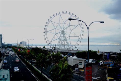 Mosey Butterfly: The MOA Eye: New Attraction at Mall of Asia