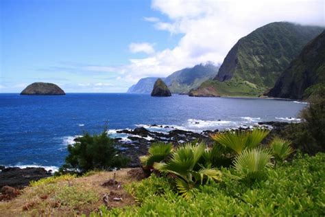 11 Mind-blowing Molokai Beaches You Shouldn't Miss