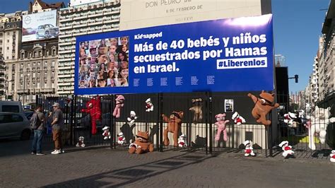 Piden En Argentina La Liberación De Los Menores Secuestrados Por Hamas