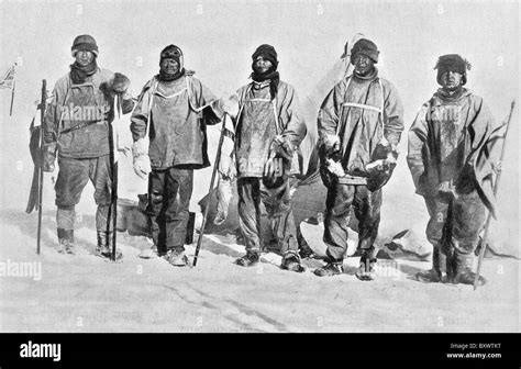 Robert Falcon Scott and members of his Terra Nova Expedition of 1910 ...