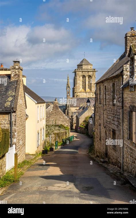 The Quiet Streets Of Locronan Brittany France Stock Photo Alamy