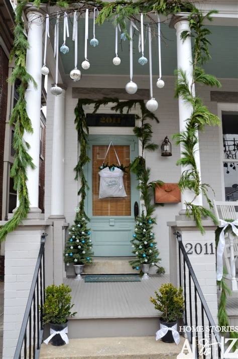 Most Striking Diy Christmas Porch Decorations That Will Melt Your Heart