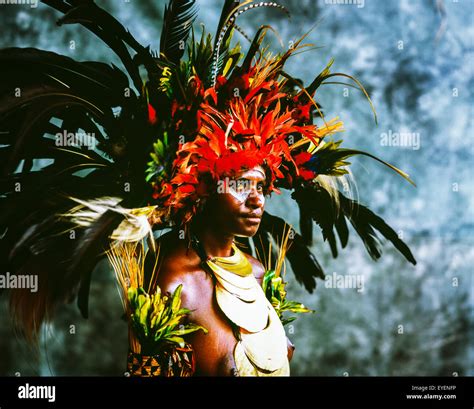 Performer From The Eastern Highlands At The Goroka Show Eastern