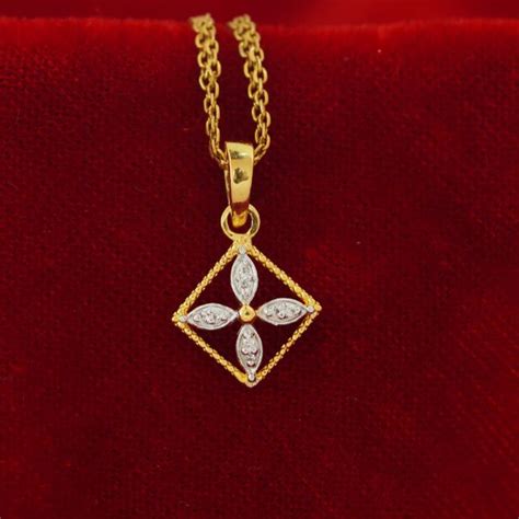 Diamond Pendant - Diamond House