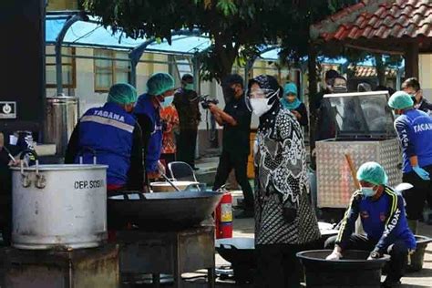 Kemensos Dirikan Dapur Umum Selama Ppkm Daruat Balipost