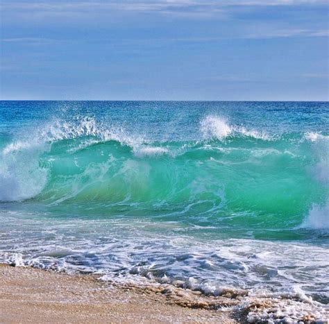 Ocean Waves Beach