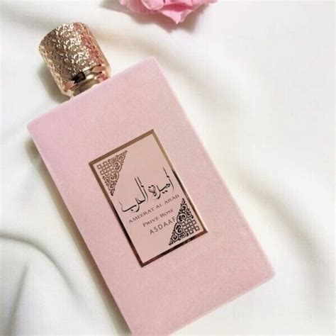 Descubra a Elegância do Perfume Ameerat Al Arab Prive Rose Lattafa