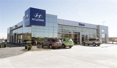 Green Hyundai opens in Moline