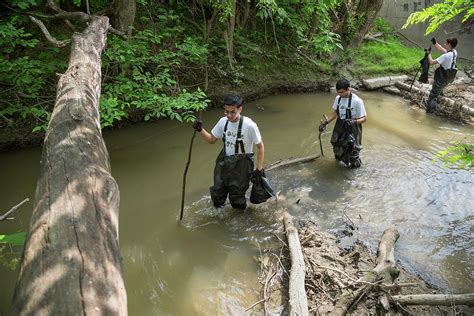 Voluntary River Cleaning Work Photograph by Jim West - Pixels