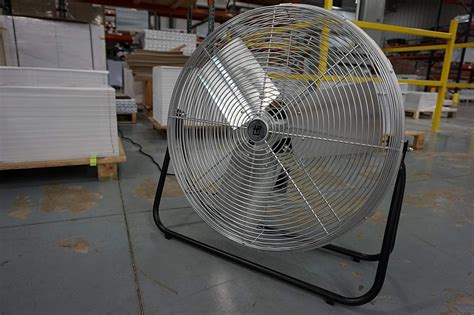 Tpi Corporation F Te Ventilador De Suelo Industrial Para Estaci N