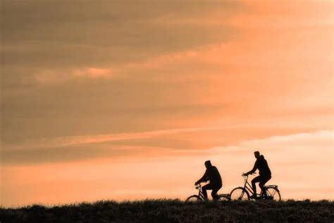 The Amazing Health Benefits Of Cycling