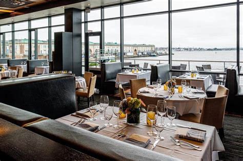 14 Best Restaurants In Seaport Boston 2023