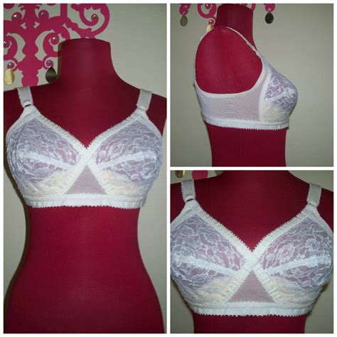 Vintage Playtex Cross Your Heart Bra 60s 70s White